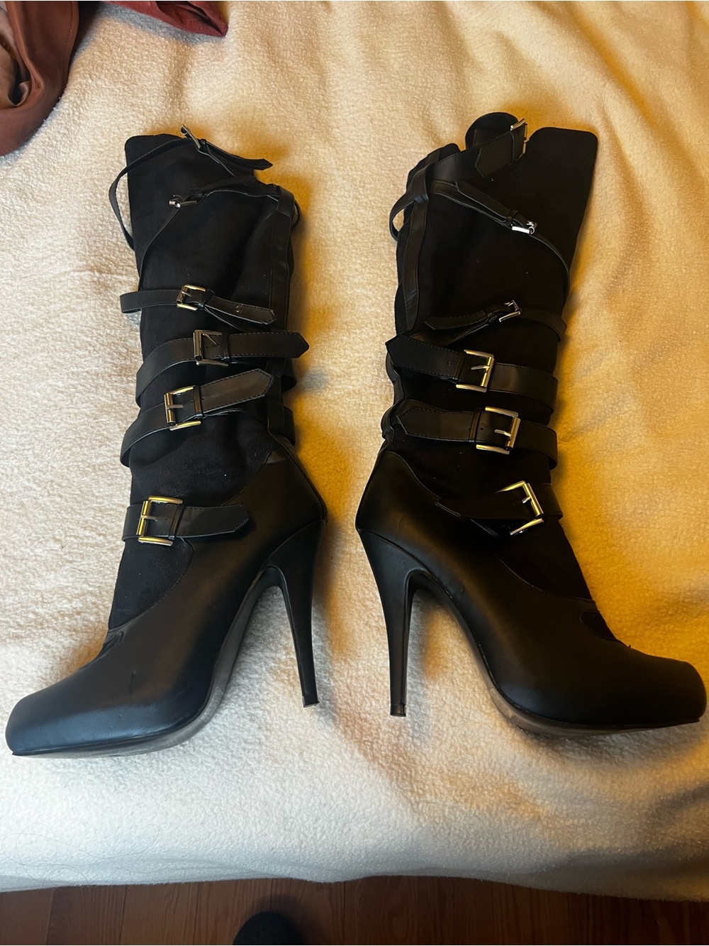 Costume, Women’s wicked Black High-Heel Buckle Boots